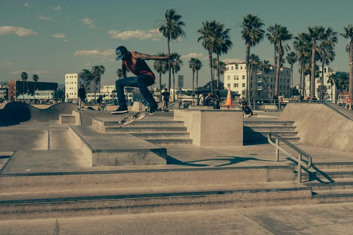 Skatepark przy Wale Zachodnim otwarty. Pierwszy konkurs już w sobotę
